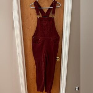 Women’s/youth size 11 overall